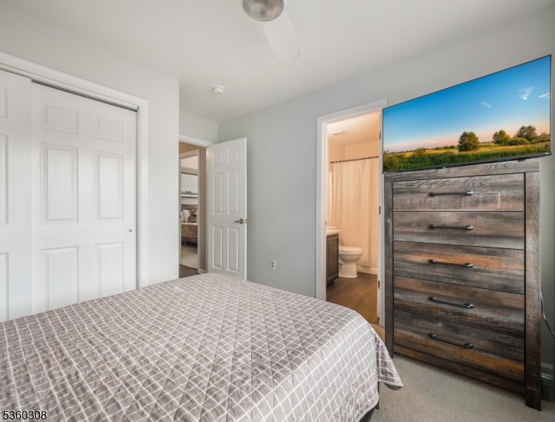 3106 Tudor Dr