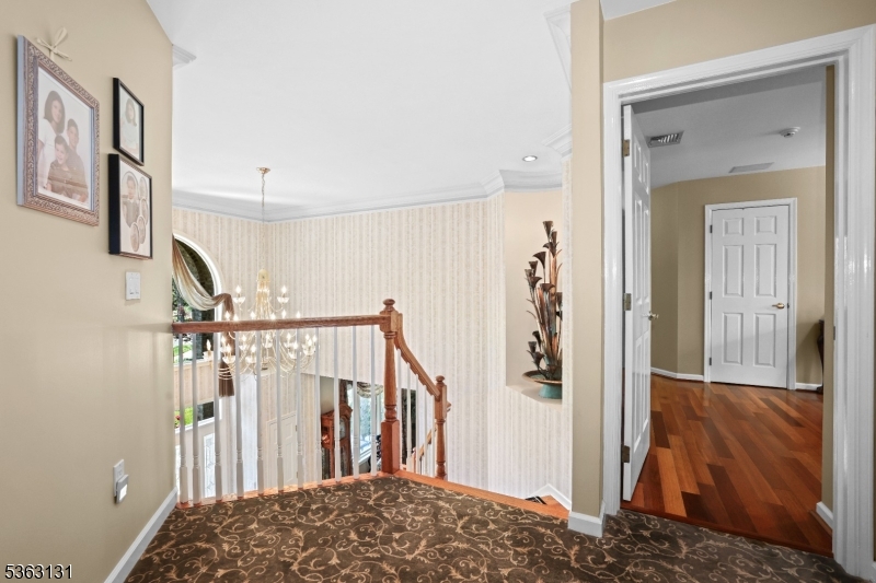 12 Woodland Ct