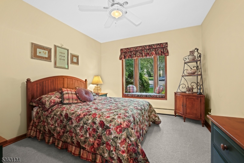 12 Woodland Ct