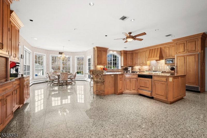 9 Meadow Ct