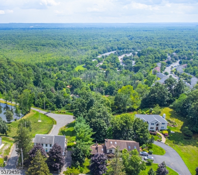 93 Mountain Heights Ave
