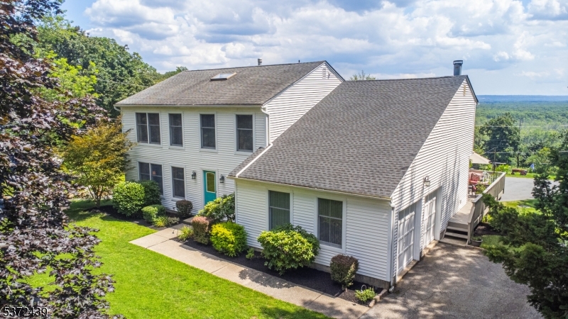 93 Mountain Heights Ave