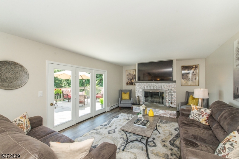 93 Mountain Heights Ave