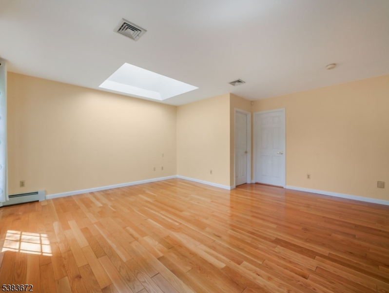 94 Mountain Heights Ave