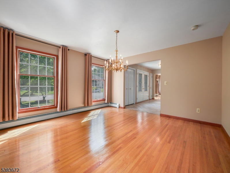 94 Mountain Heights Ave