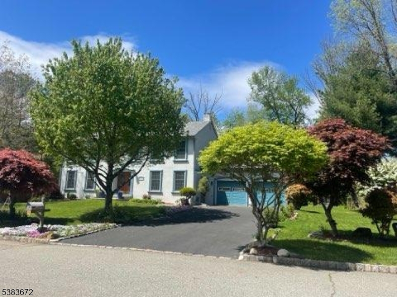 94 Mountain Heights Ave