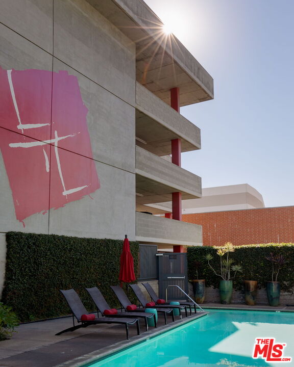 420 S San Pedro St Unit: 210