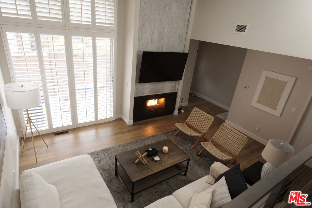 13209 Fiji Way Unit: F
