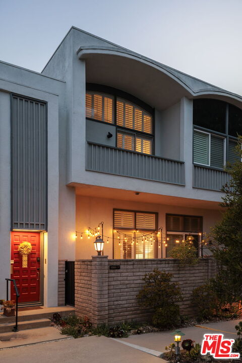 13209 Fiji Way Unit: F