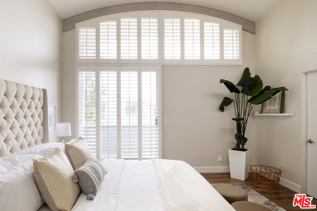 13209 Fiji Way Unit: F