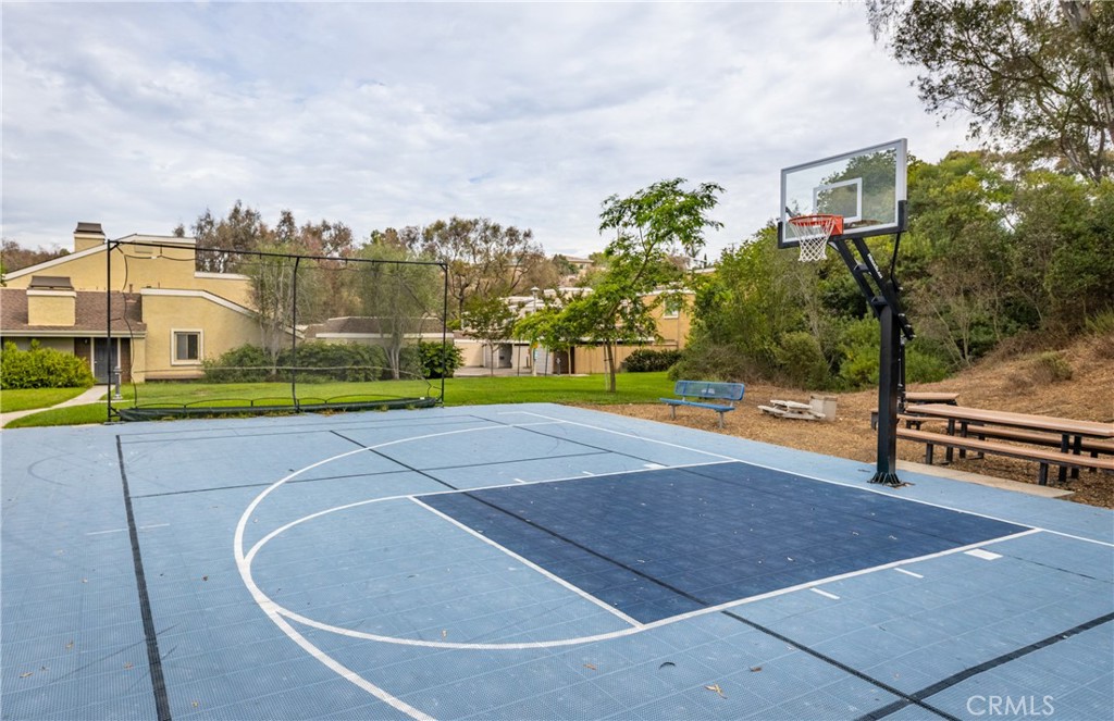 31 Seabird Court