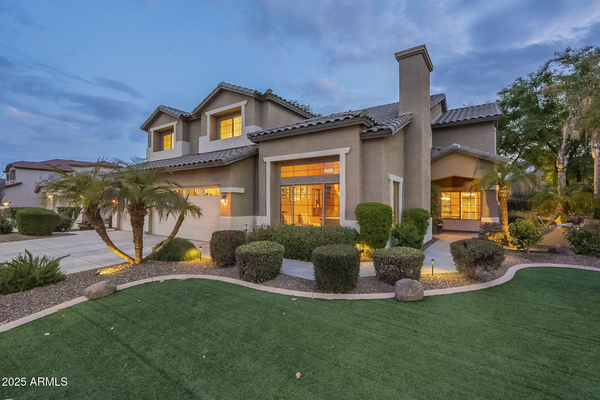 745 E KAIBAB Drive