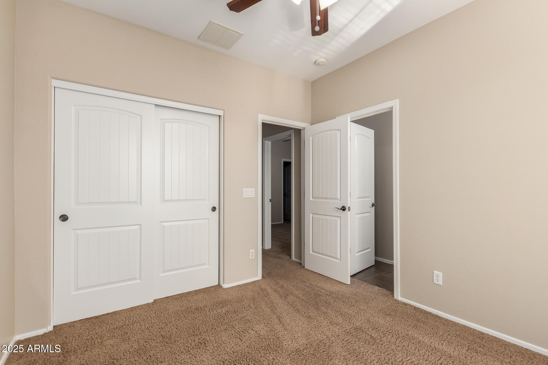 4104 E BELLERIVE Drive