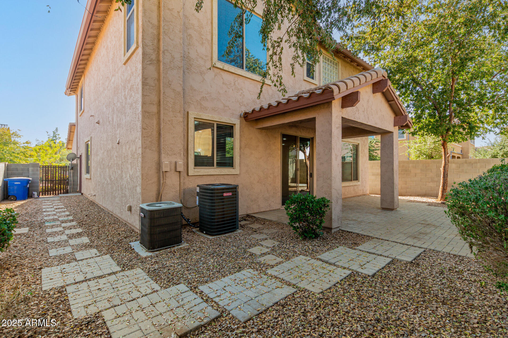4104 E BELLERIVE Drive