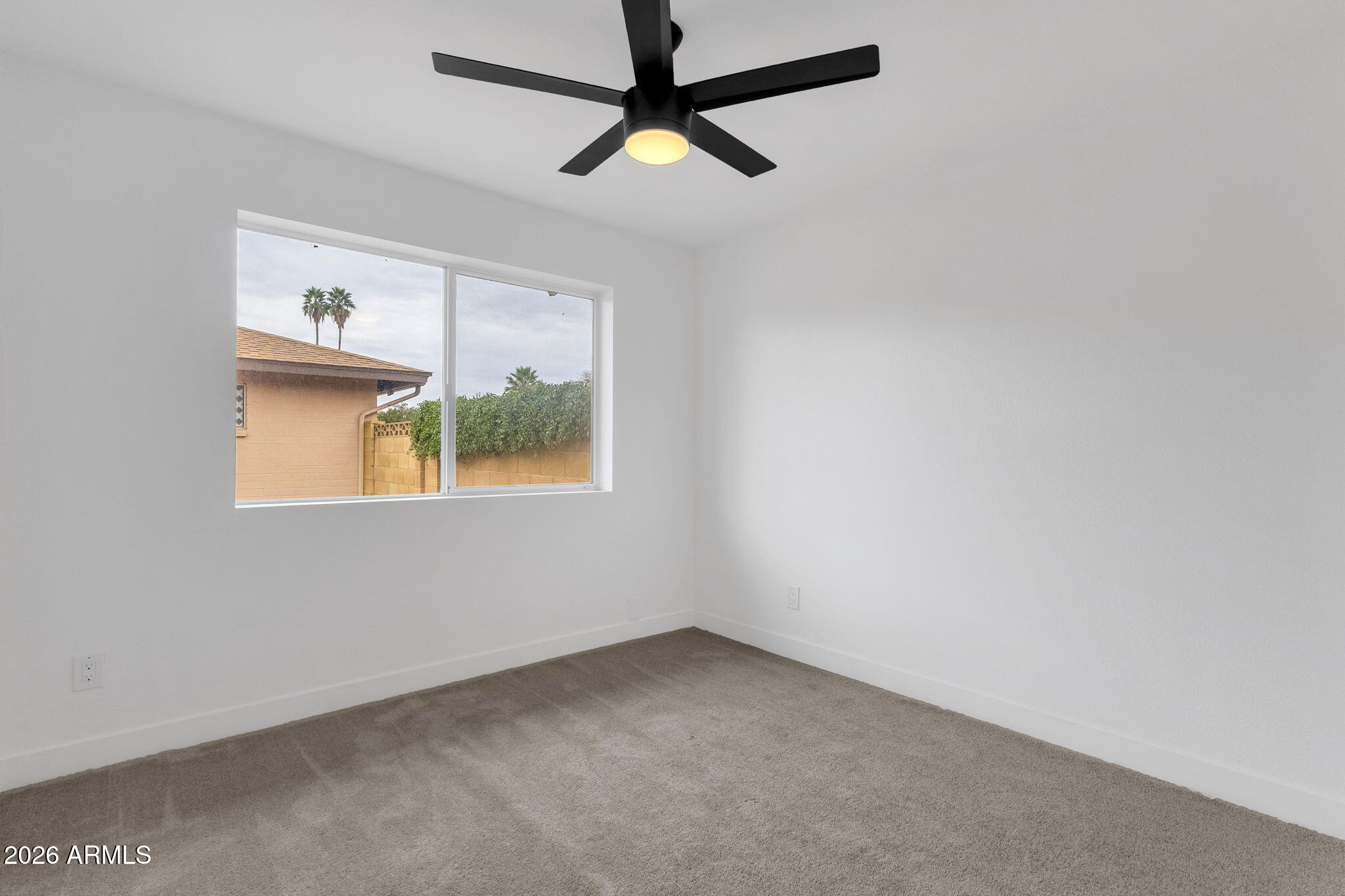 4310 W DAHLIA Drive