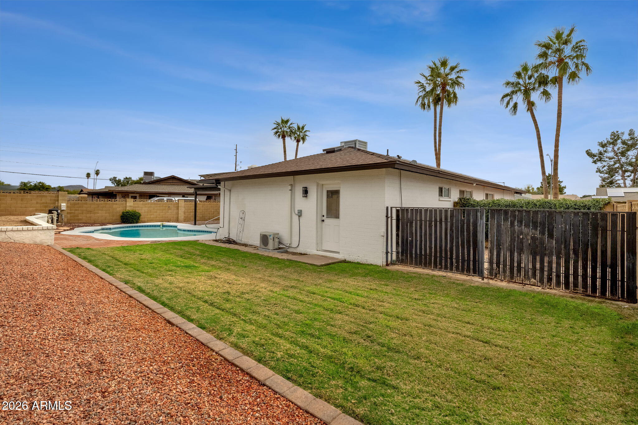 4310 W DAHLIA Drive