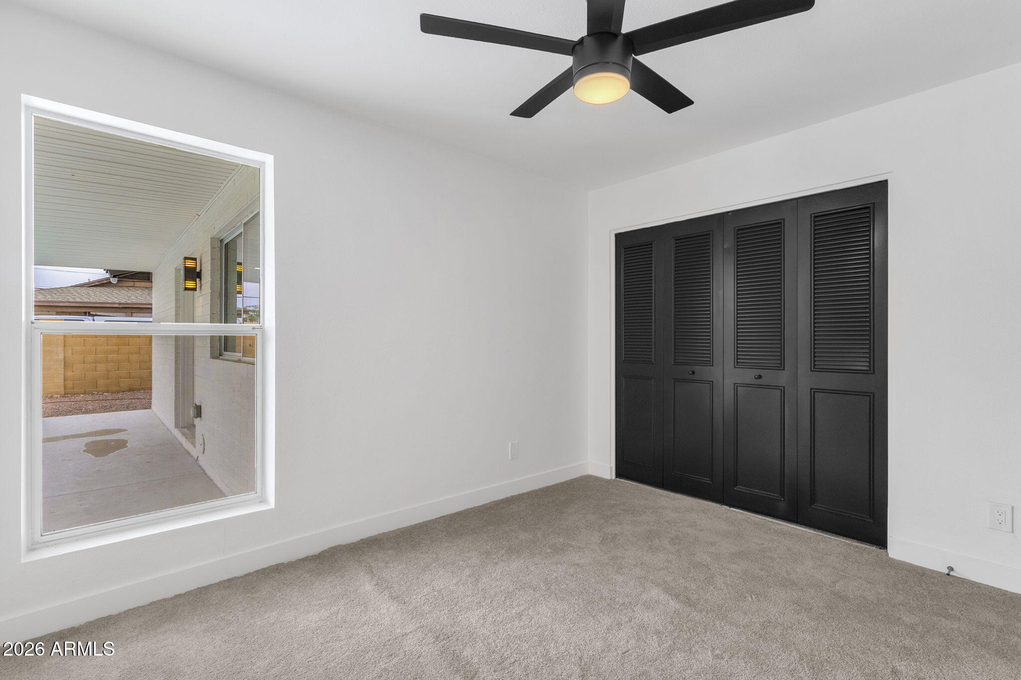 4310 W DAHLIA Drive