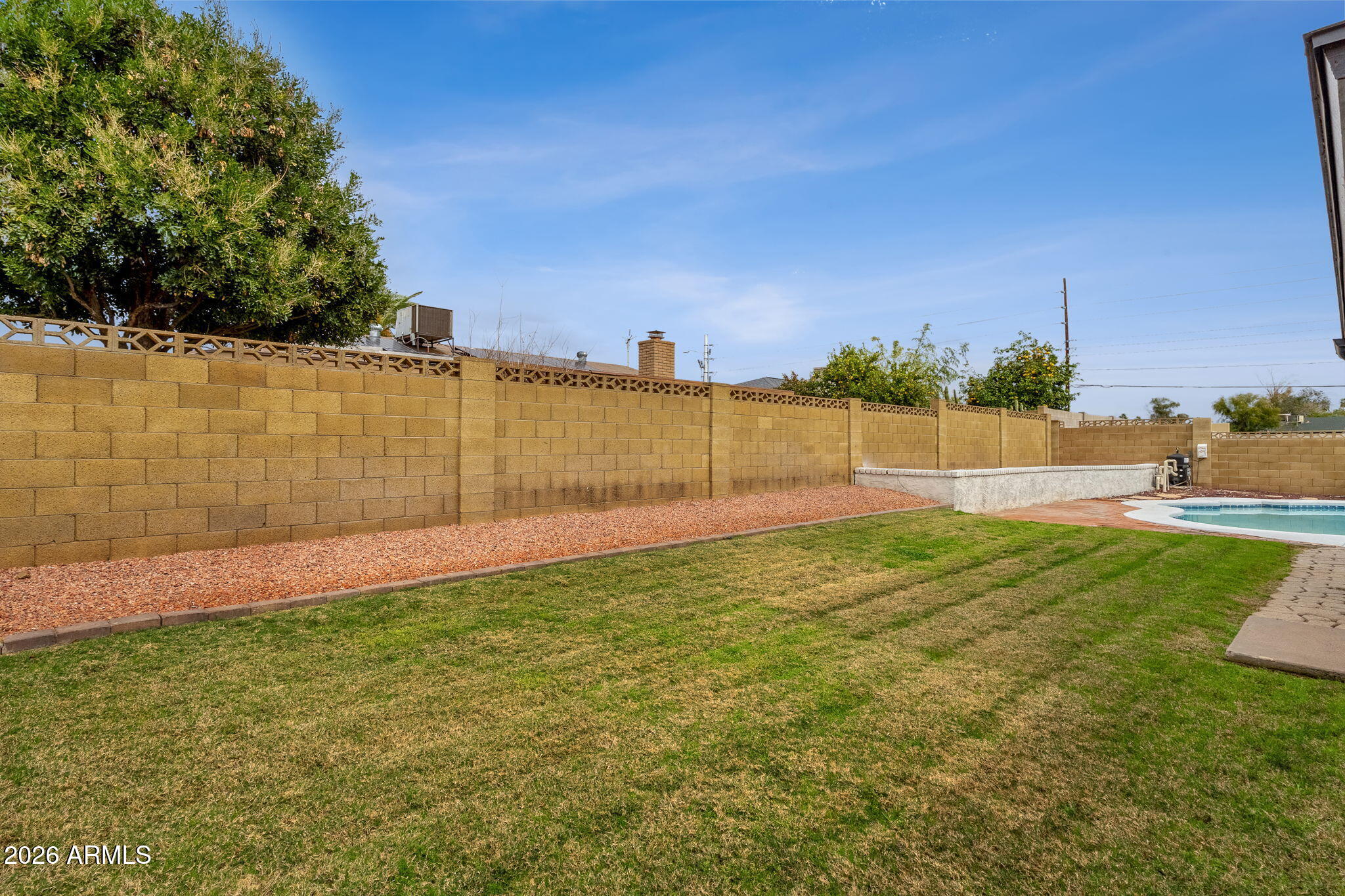 4310 W DAHLIA Drive