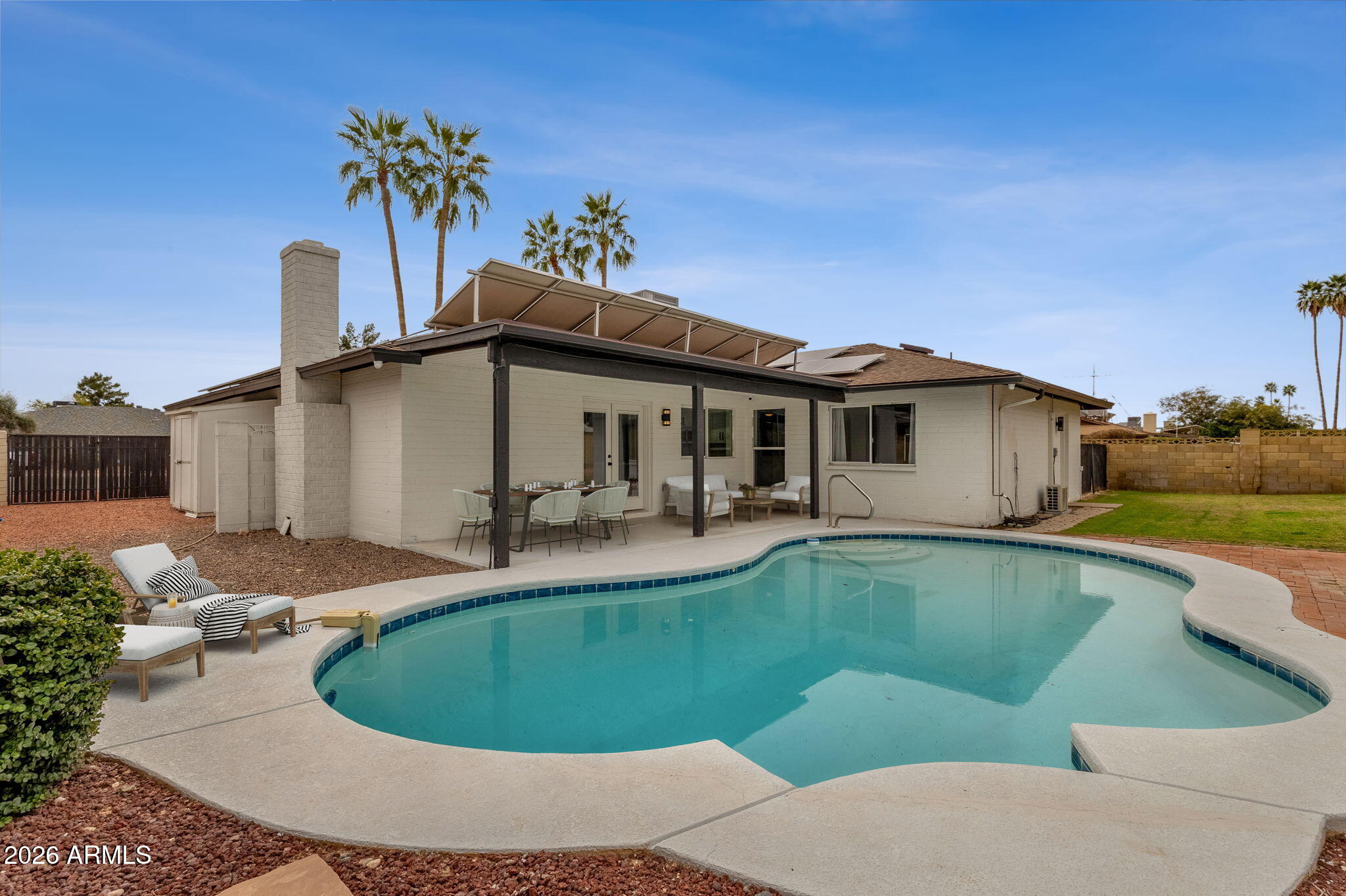 4310 W DAHLIA Drive