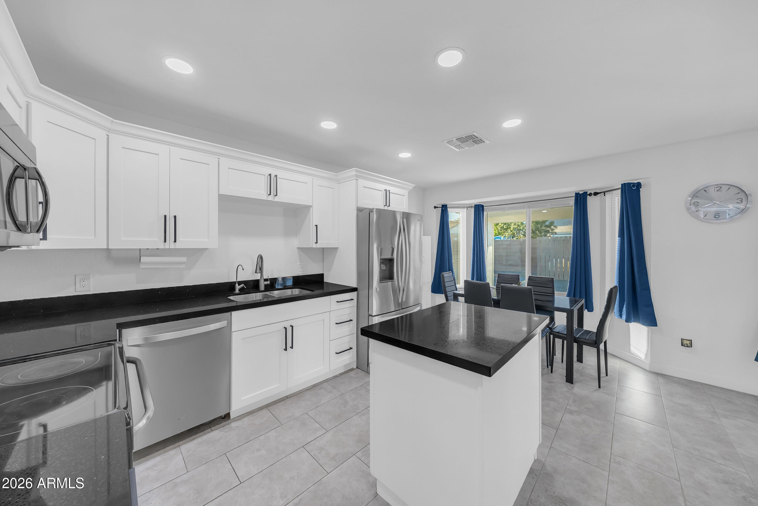 2412 E DOLPHIN Avenue