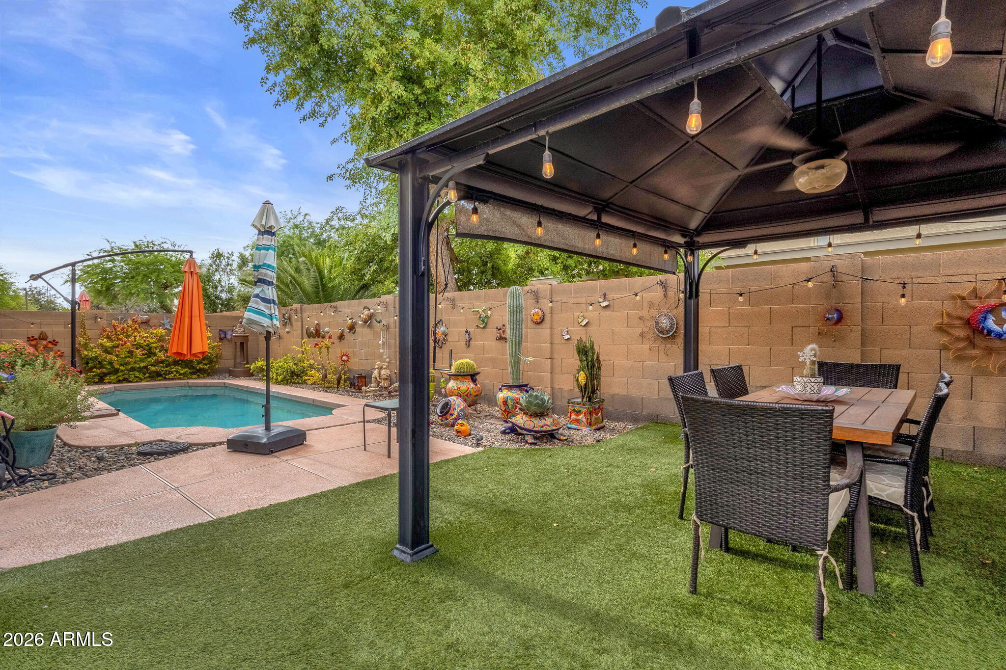 2274 E PEACH TREE Drive