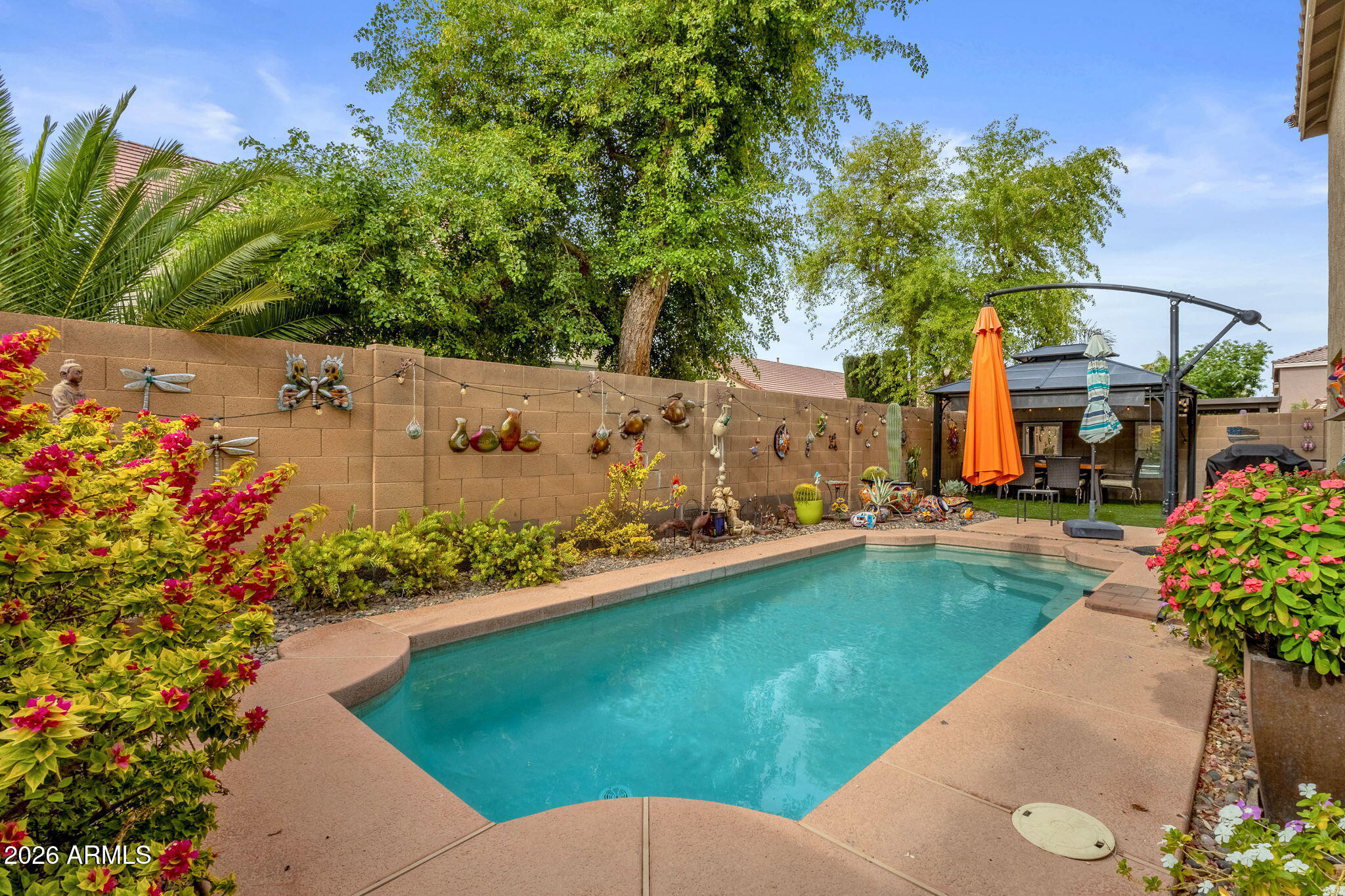 2274 E PEACH TREE Drive