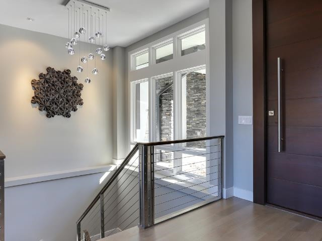 1909 S Lakeshore Drive