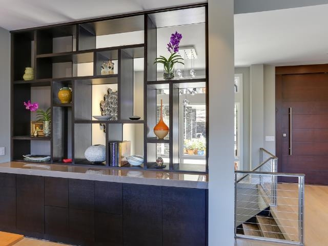 1909 S Lakeshore Drive