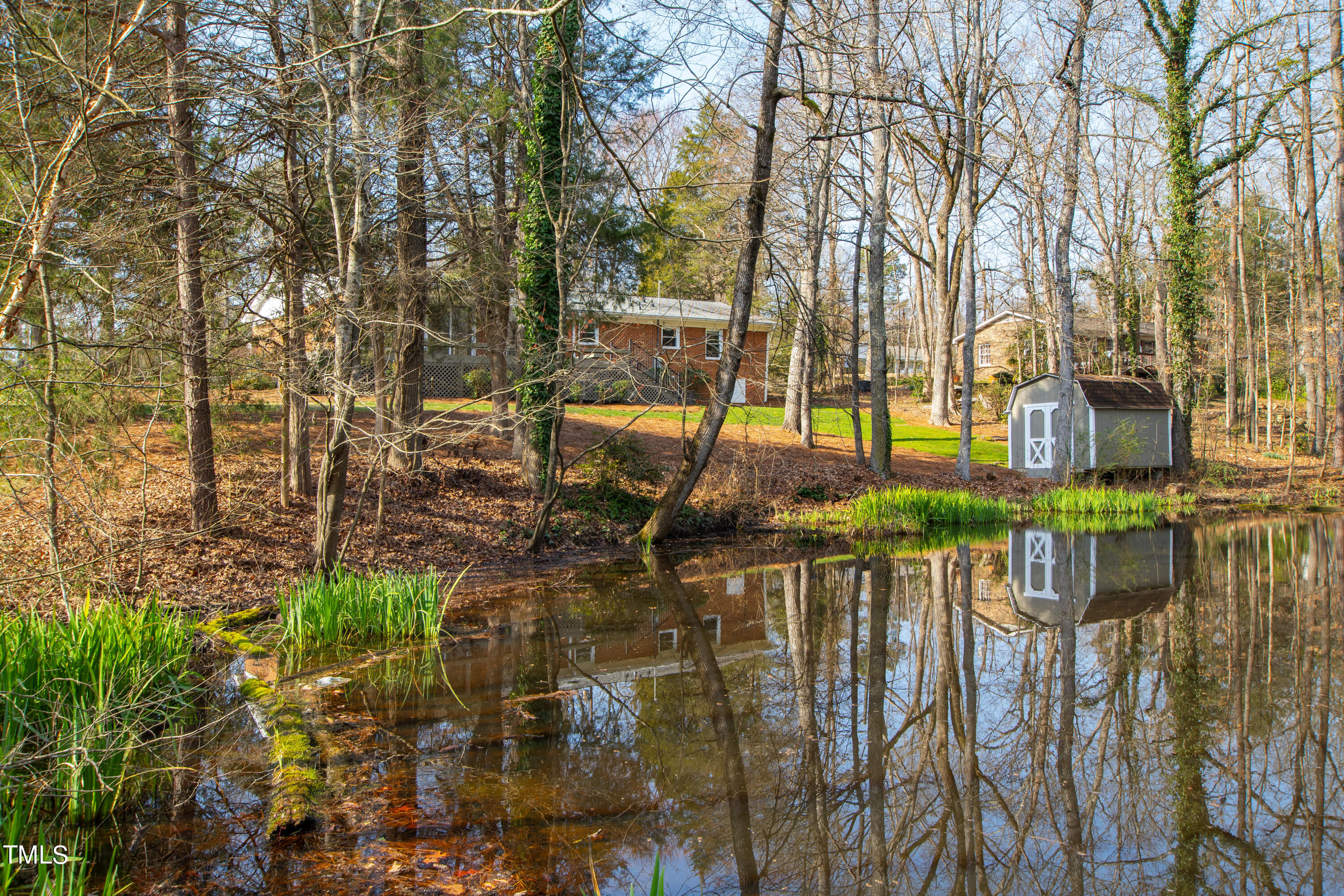 3329 Rolling Hill Road