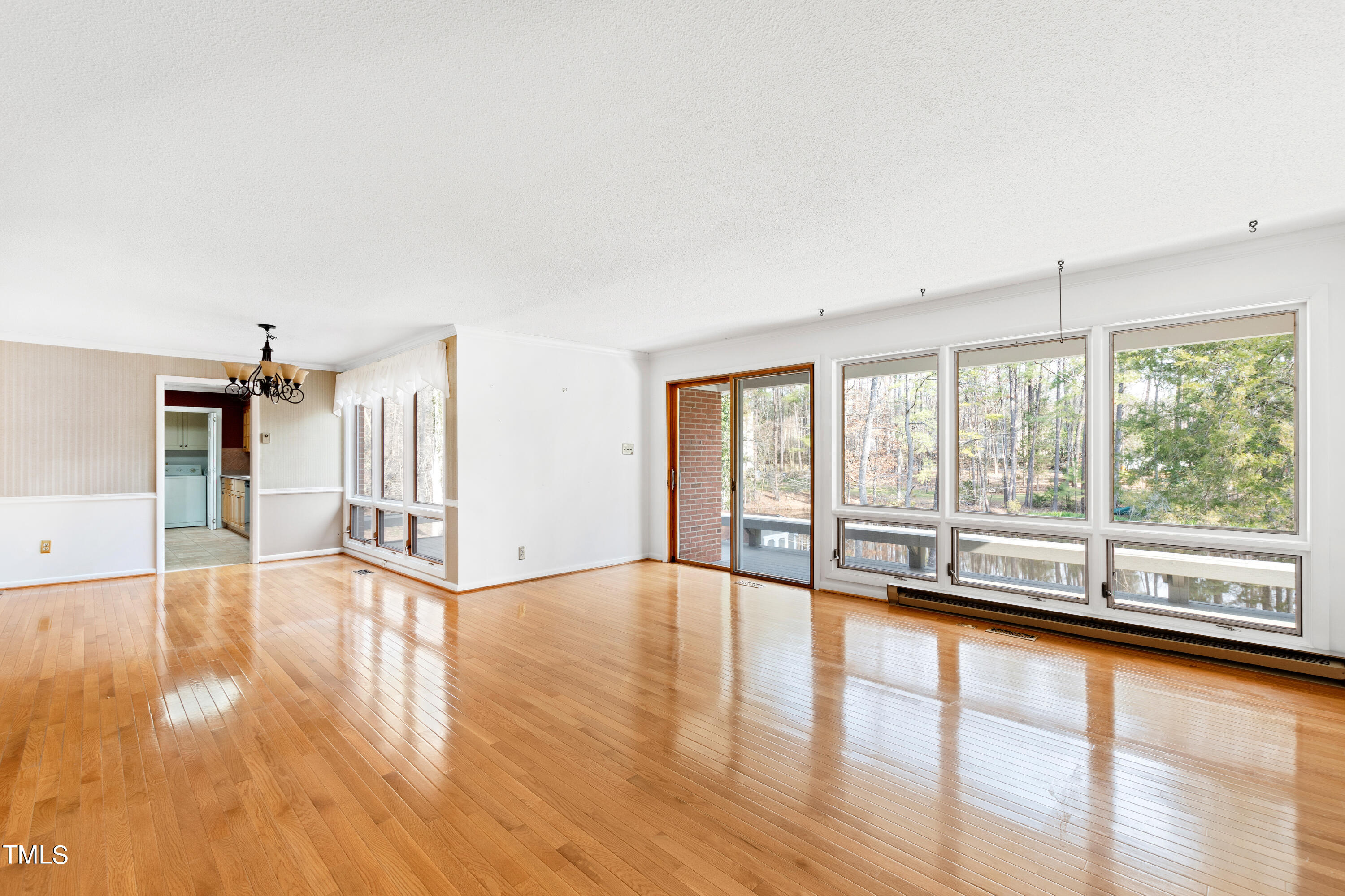 3329 Rolling Hill Road