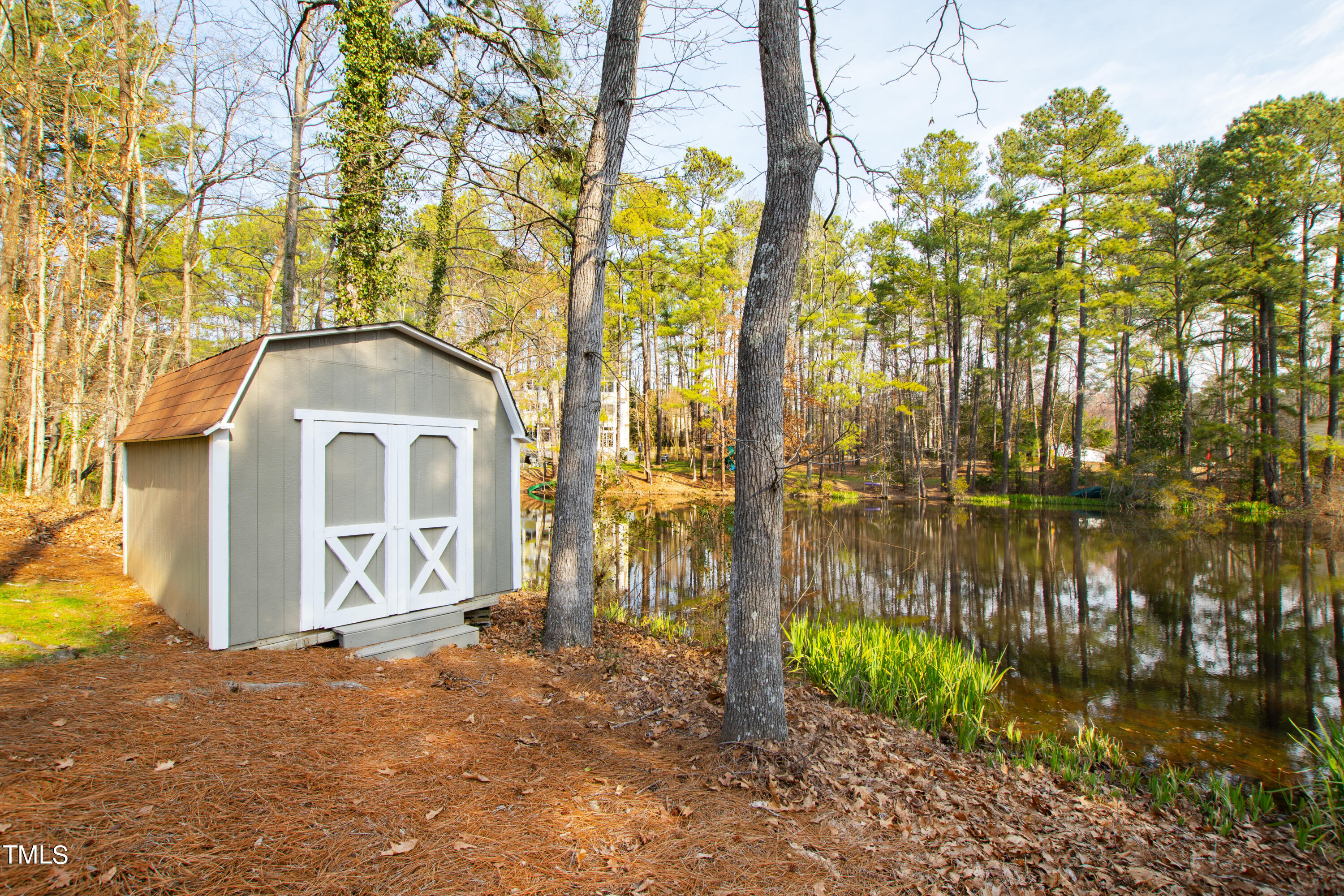 3329 Rolling Hill Road