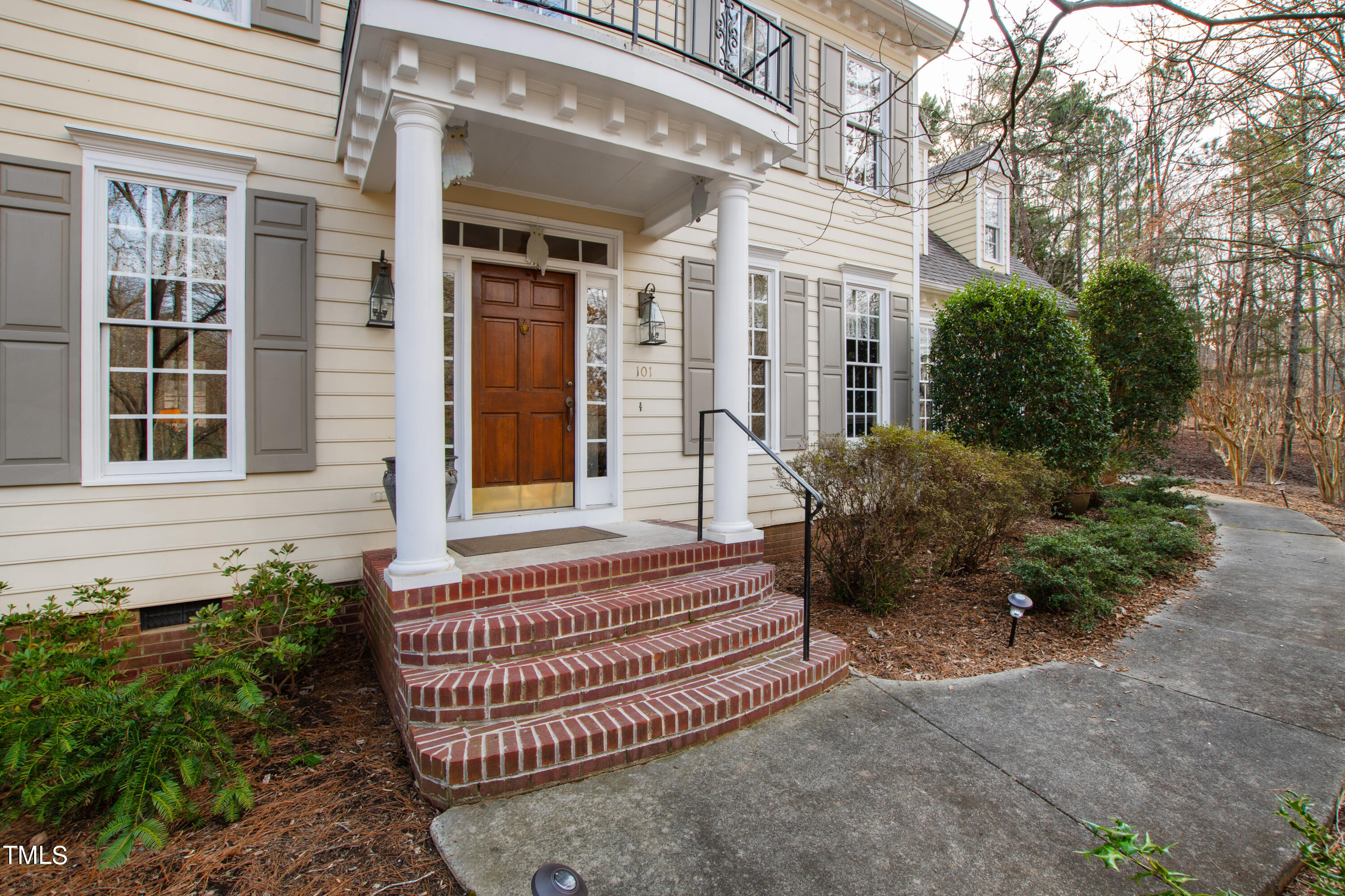 101 Ironwoods Drive Drive