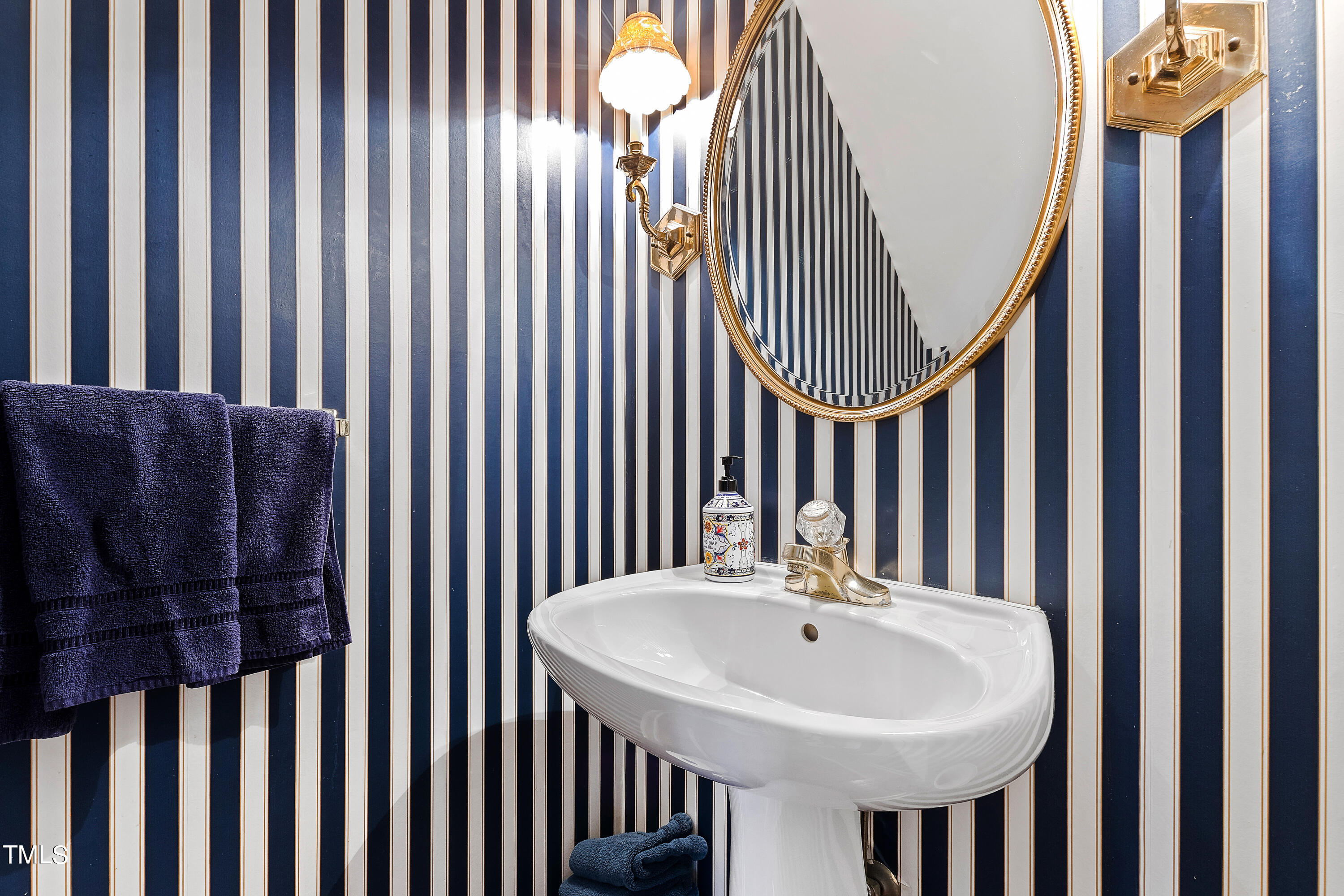 101 Ironwoods Drive Drive