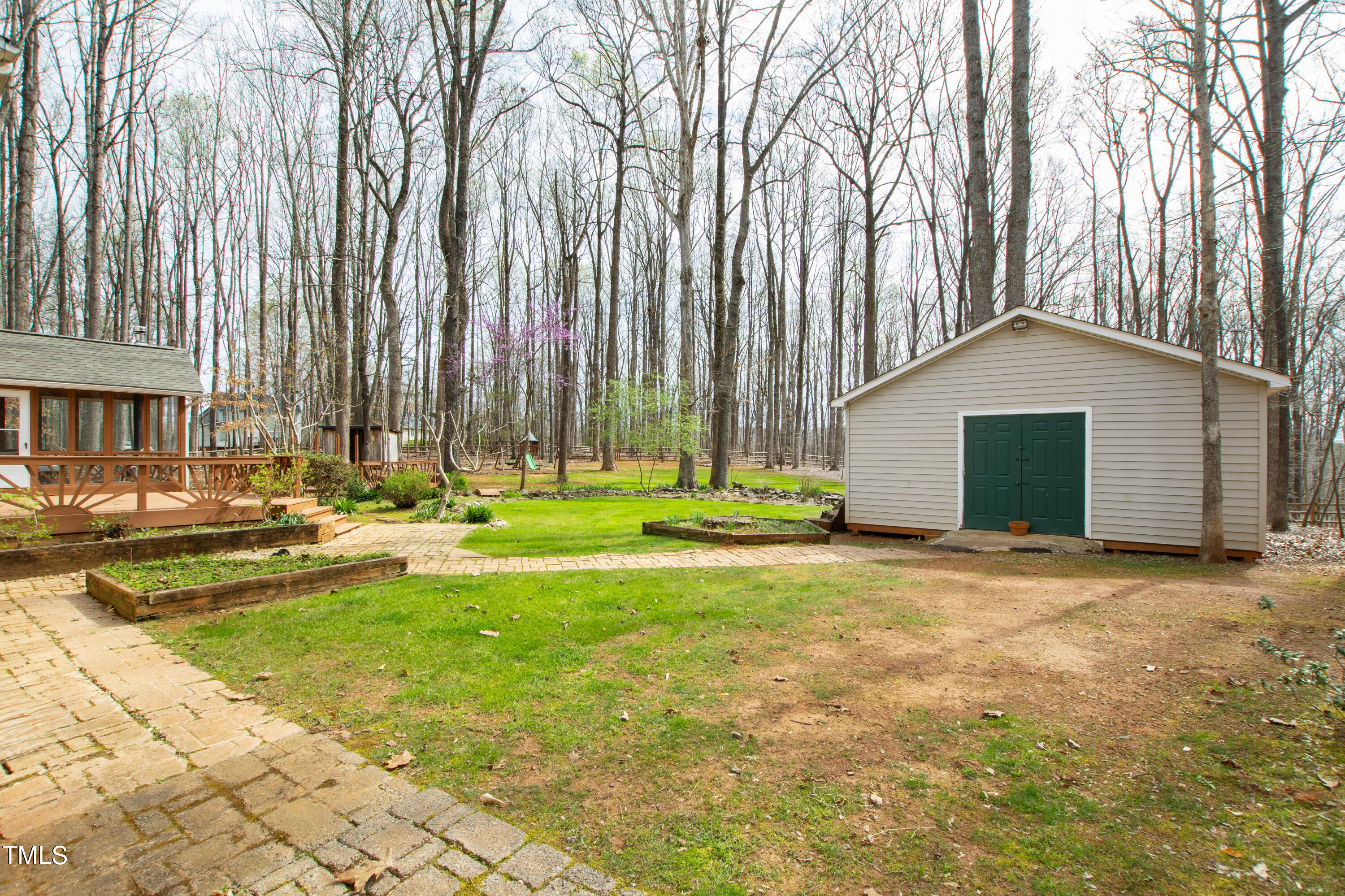 501 Calvert Court