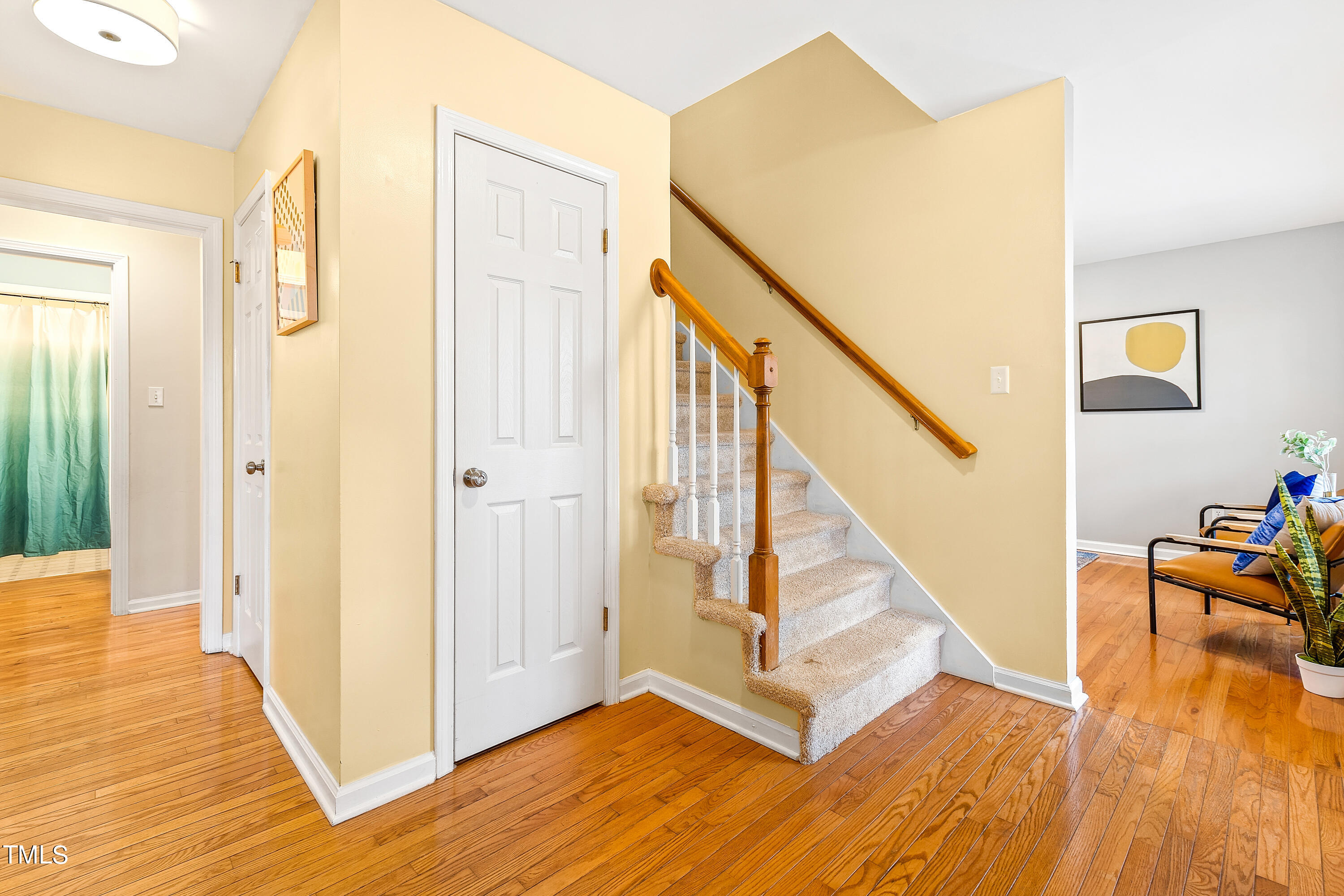501 Calvert Court