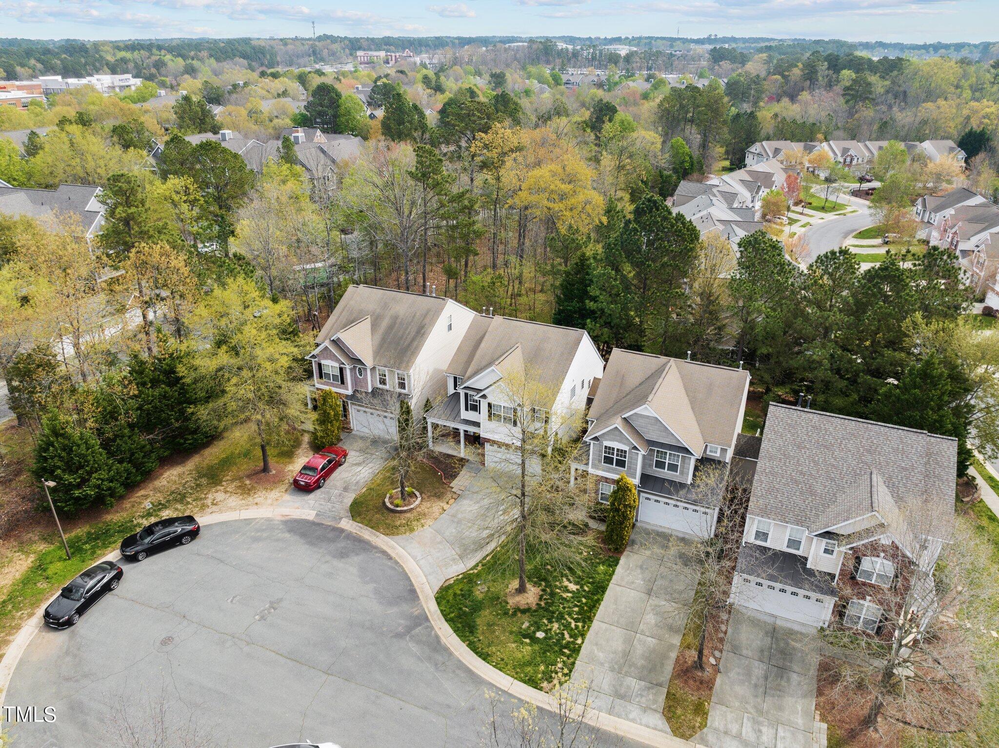 6 Gardenview Place