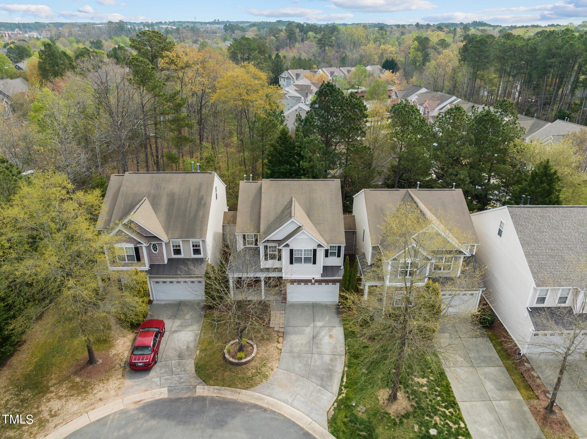 6 Gardenview Place