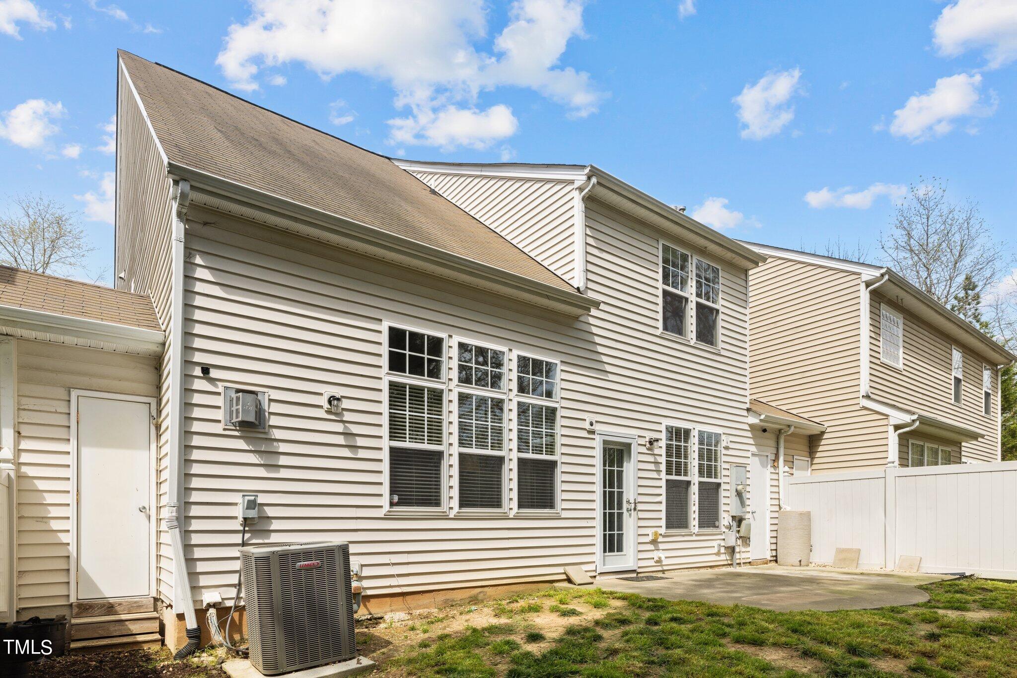 6 Gardenview Place
