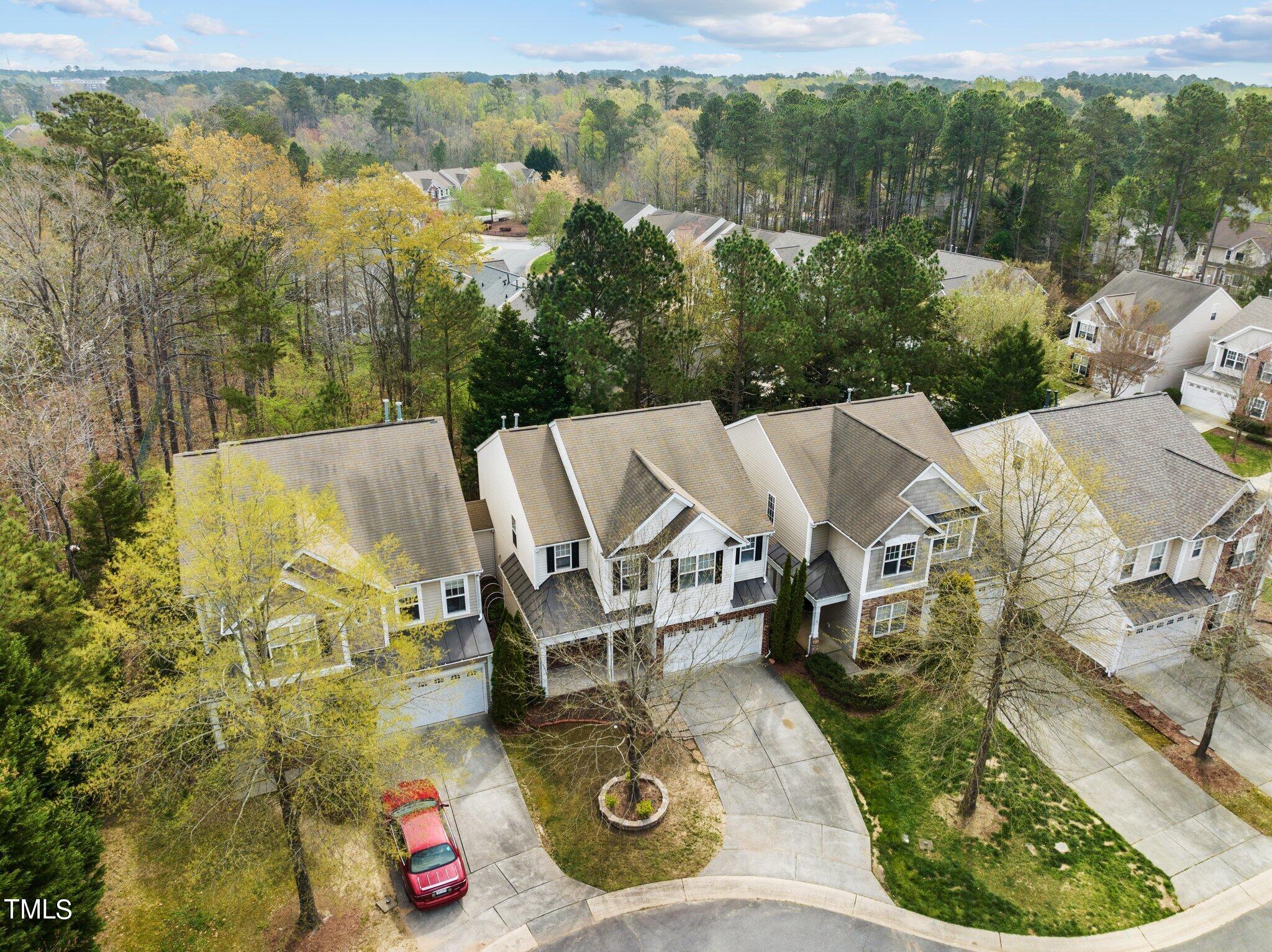 6 Gardenview Place