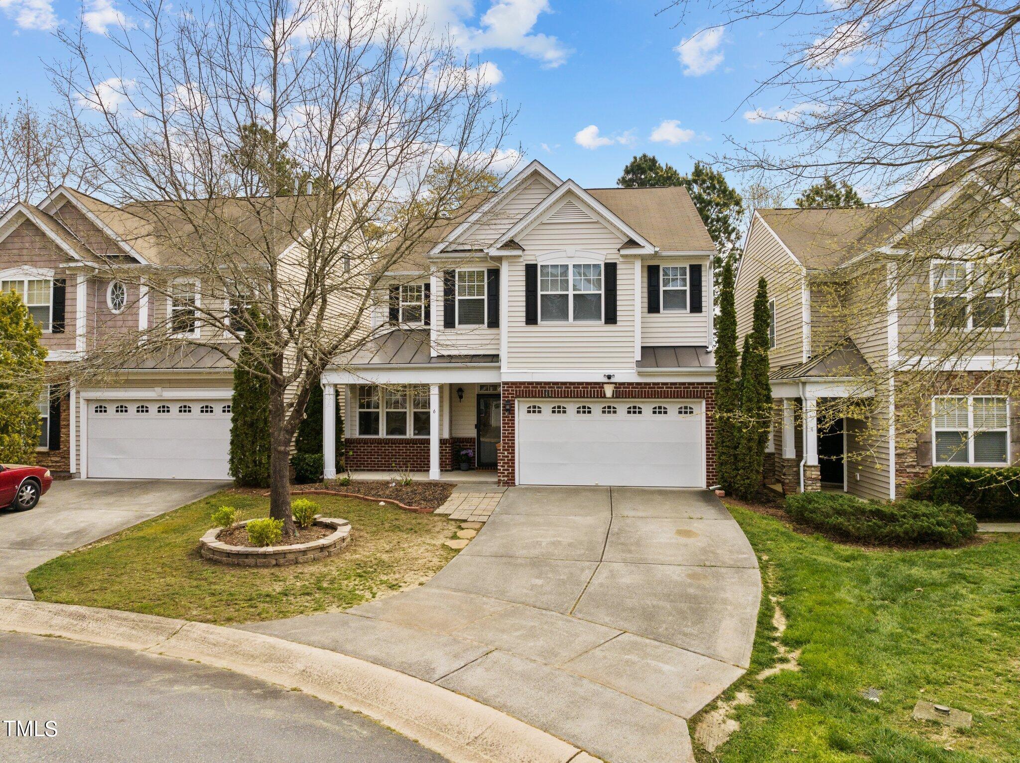 6 Gardenview Place