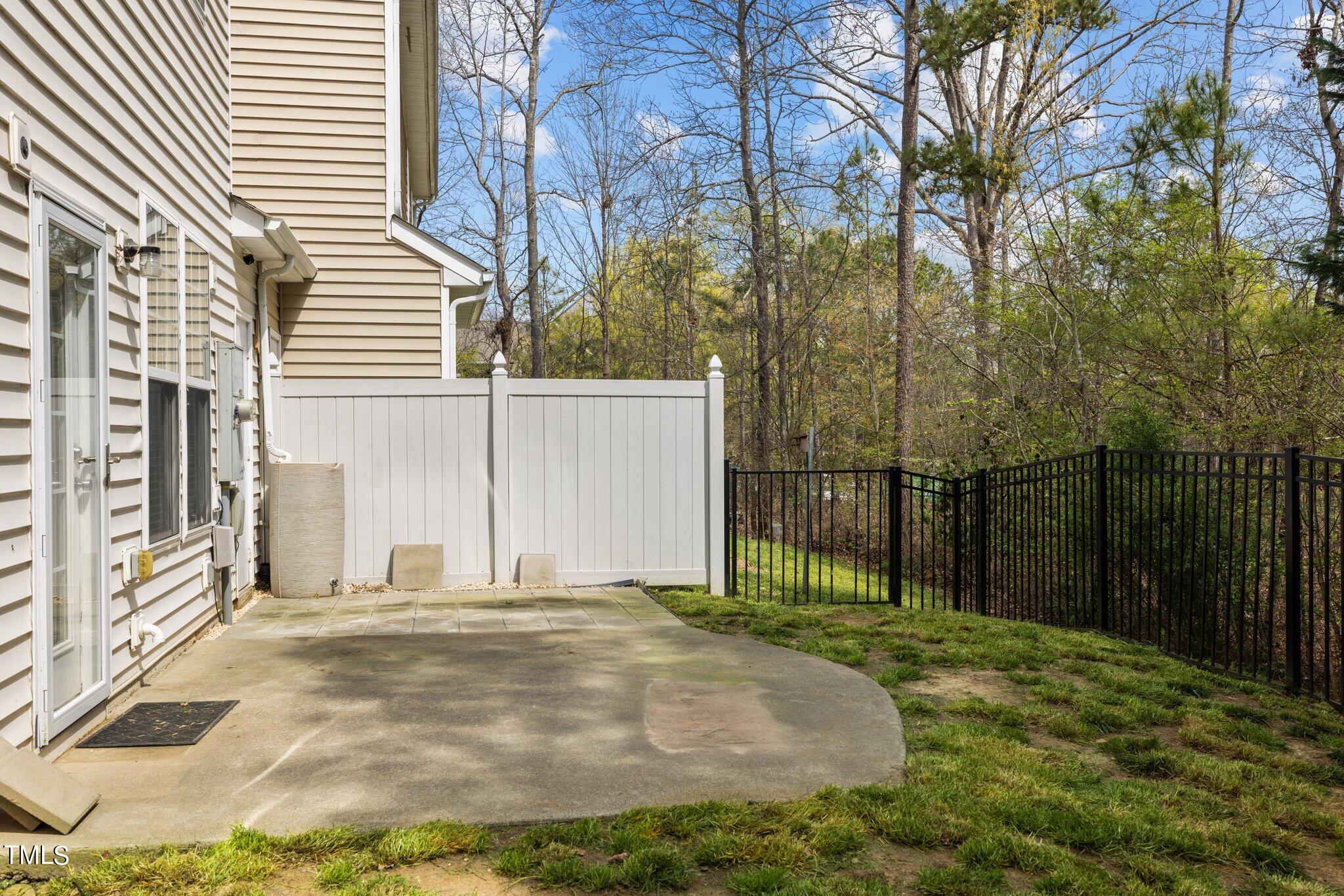 6 Gardenview Place