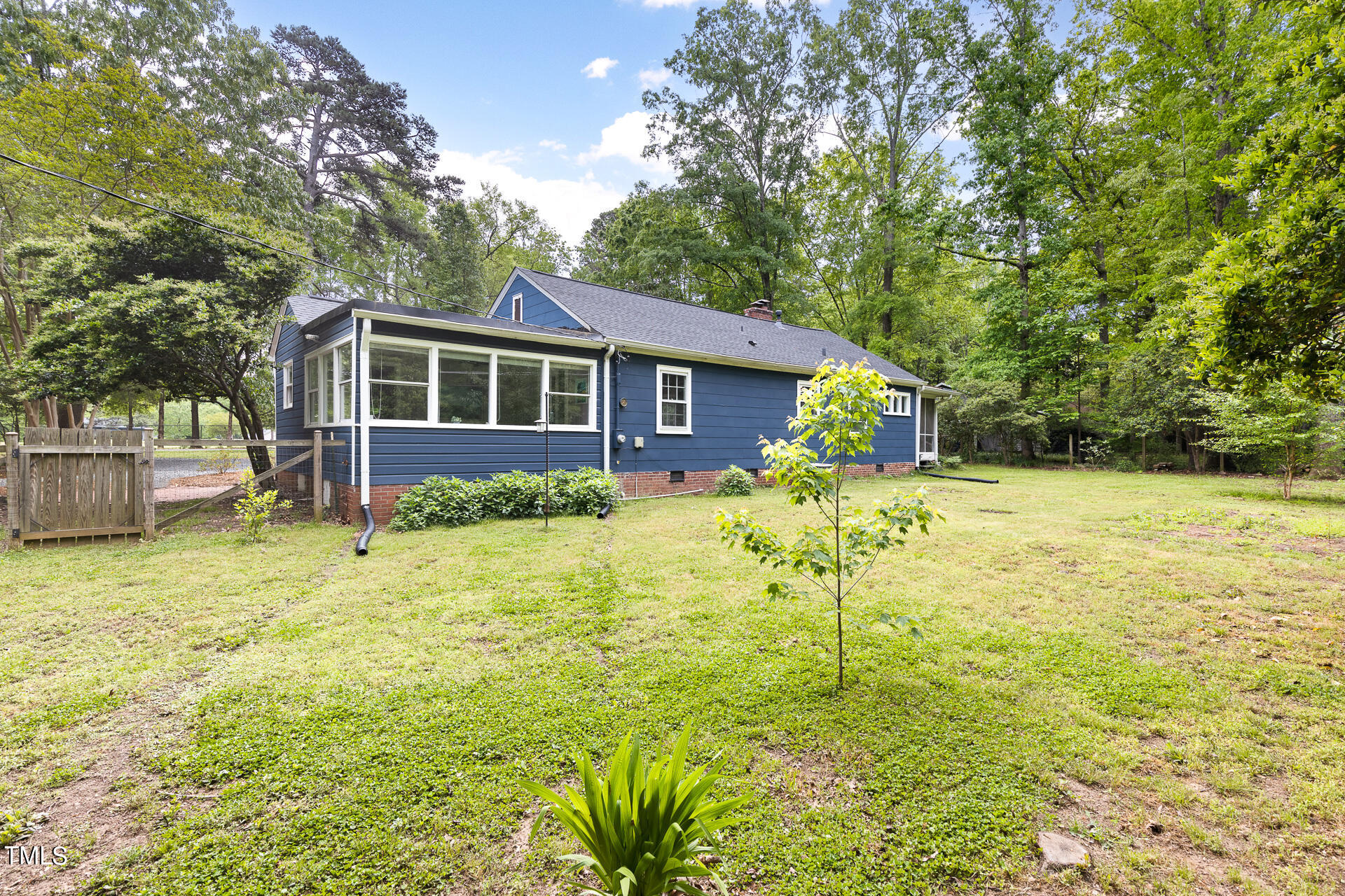 9 Rogerson Drive