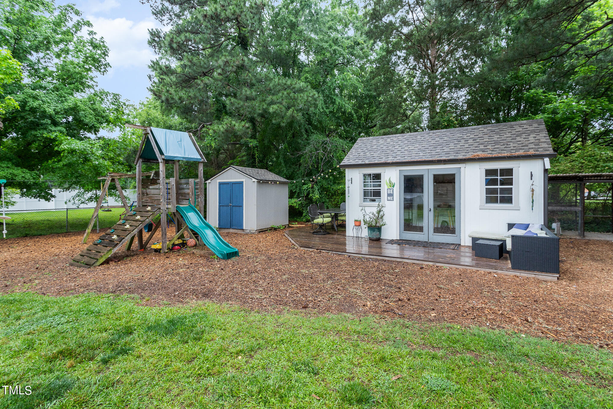 1525 Clermont Road