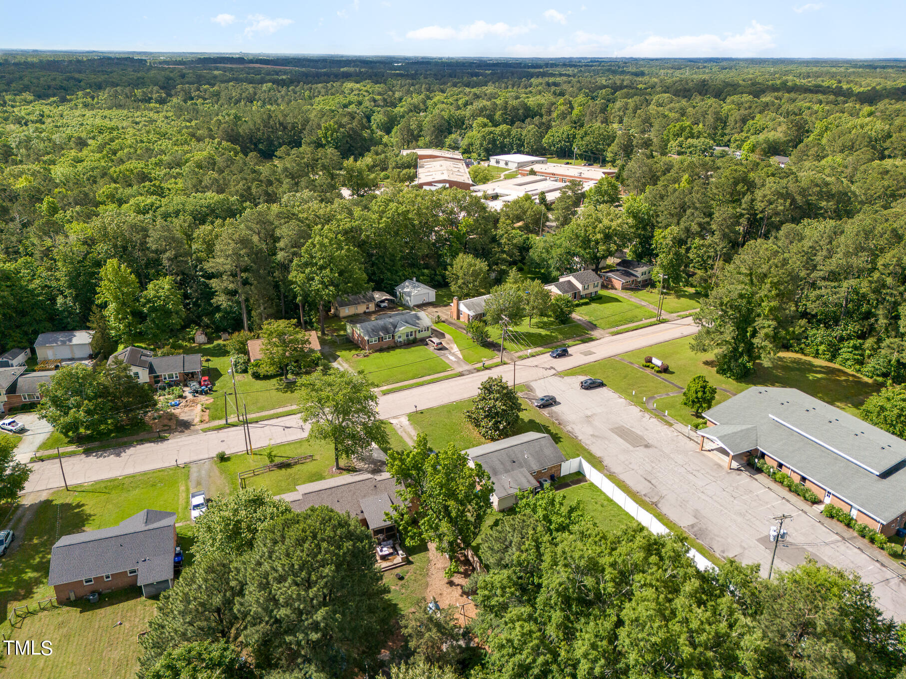 1525 Clermont Road