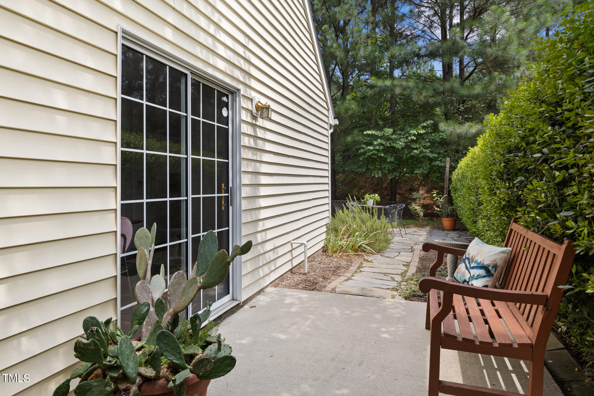614 Ashford Lane