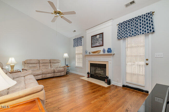 6 Montcrest Drive