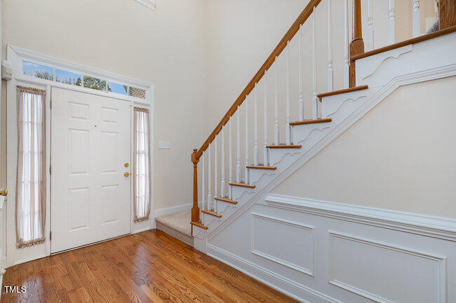 6 Montcrest Drive
