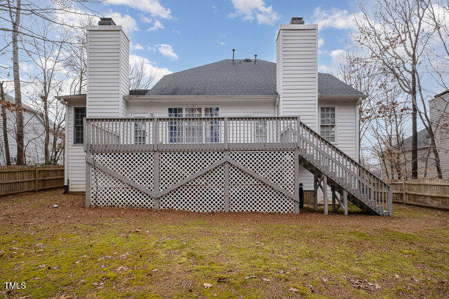 6 Montcrest Drive