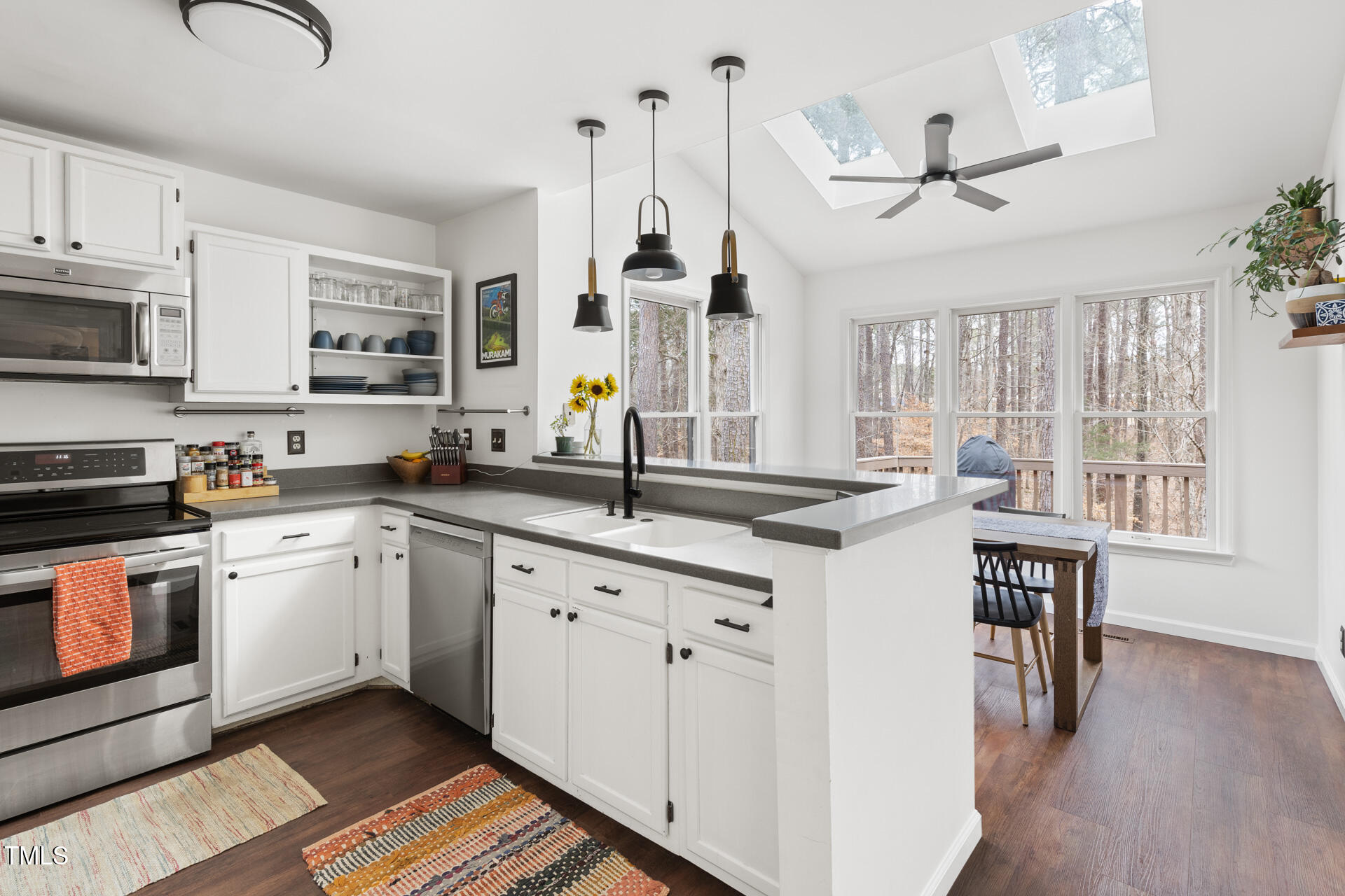 5313 Fortunes Ridge Drive