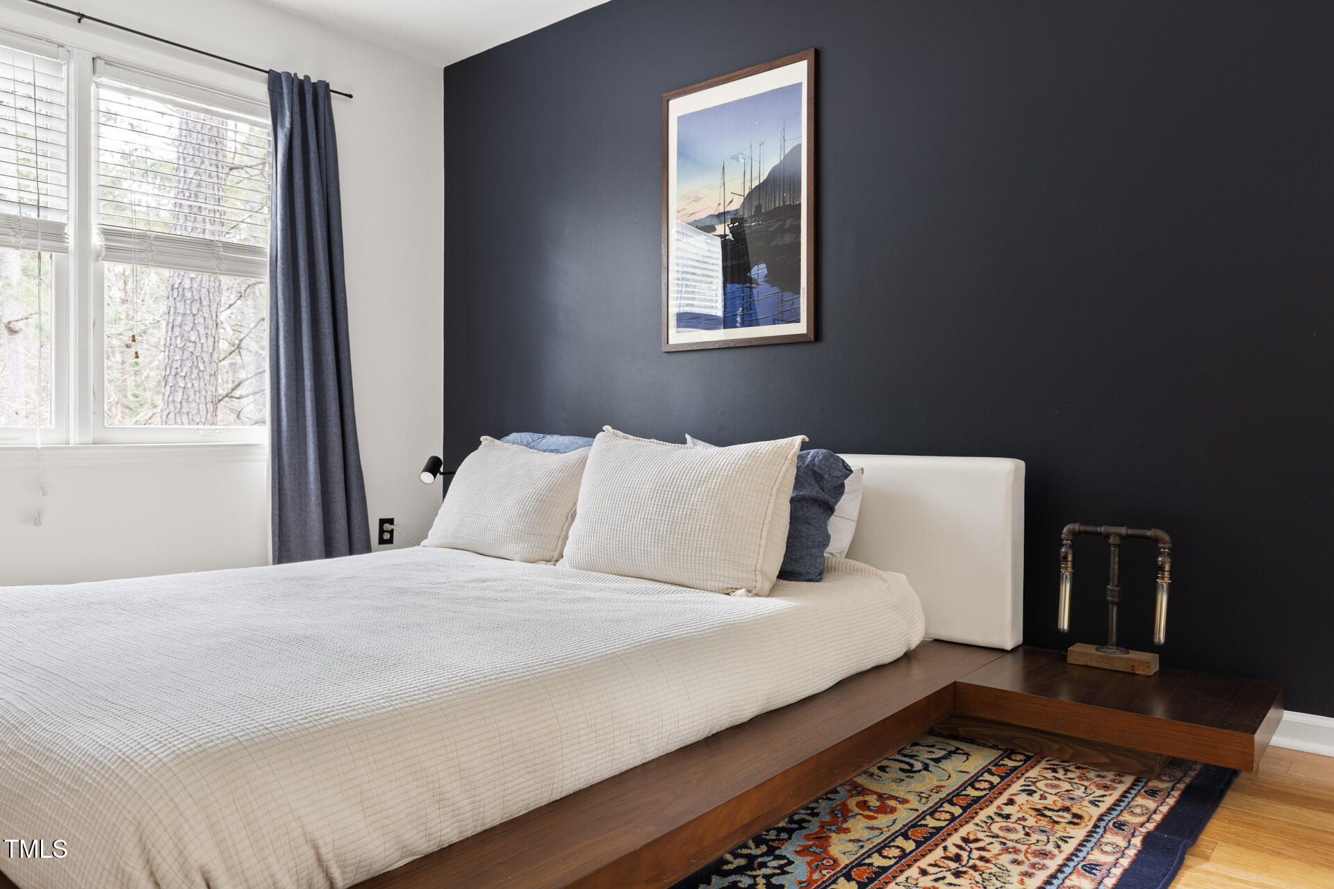 5313 Fortunes Ridge Drive